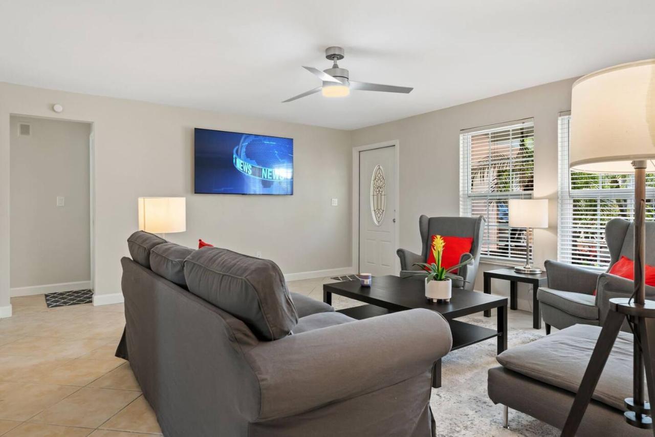 Boaters Bayshore Bungalow เนเปิลส์ ภายนอก รูปภาพ