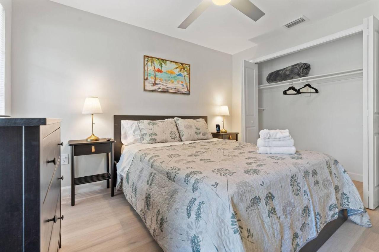 Boaters Bayshore Bungalow เนเปิลส์ ภายนอก รูปภาพ